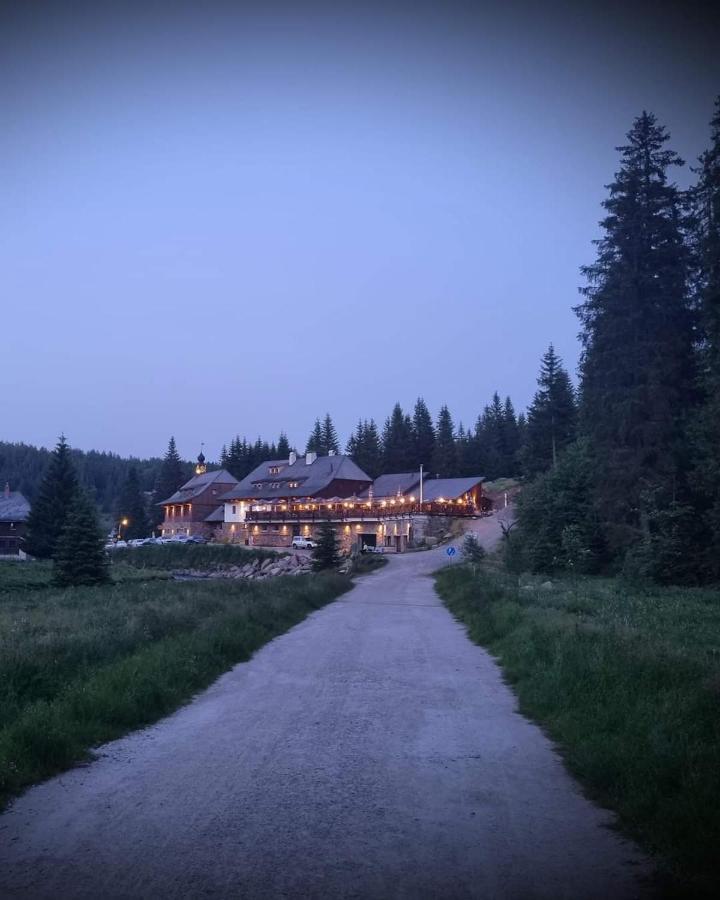 Pivovar Lyer Modrava Exterior foto